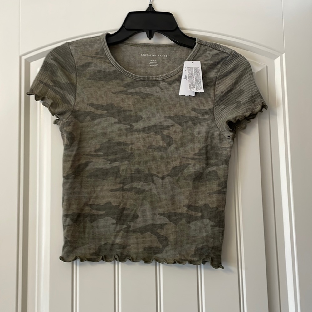 American eagle crop top. Medium.